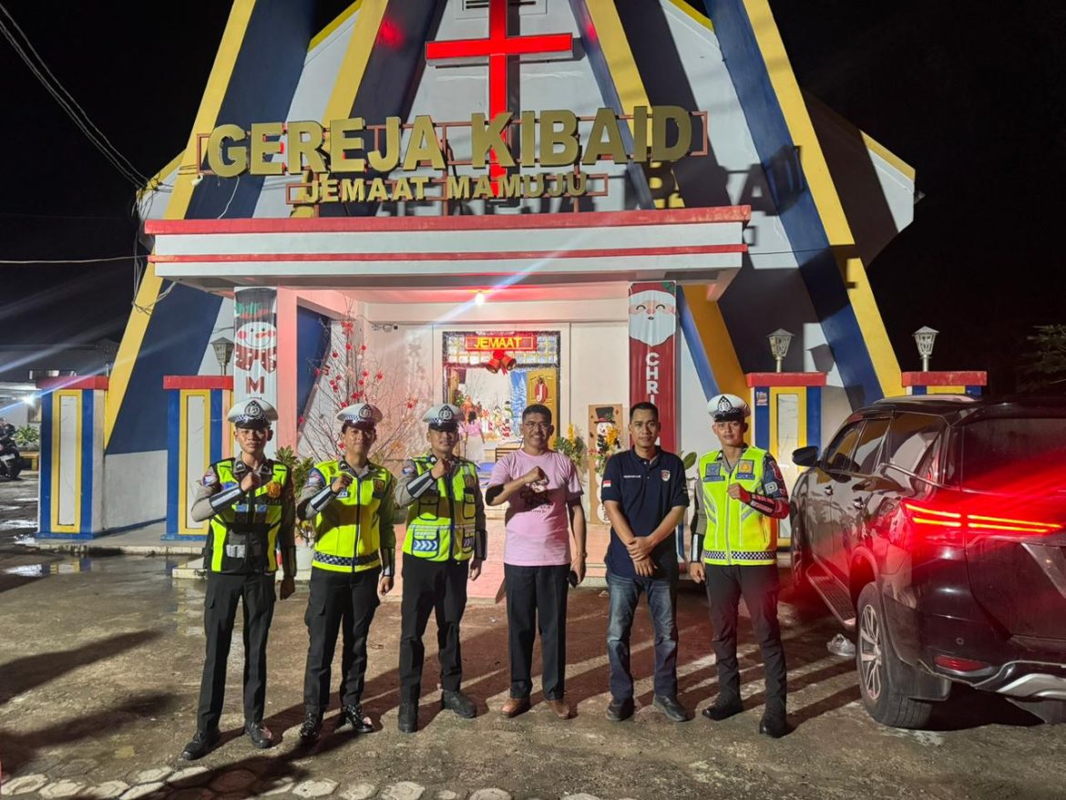 Gereja-gereja di Mamuju Disambangi Polda Sulbar, Pastikan Natal Aman dan Nyaman!