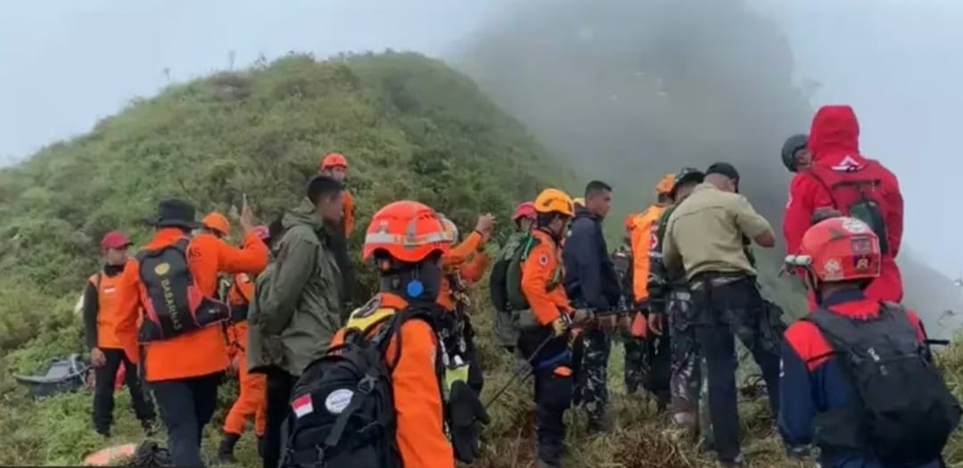 Korban Kedua Pesawat ATR 42-500 yang jatuh di Sulsel di Temukan