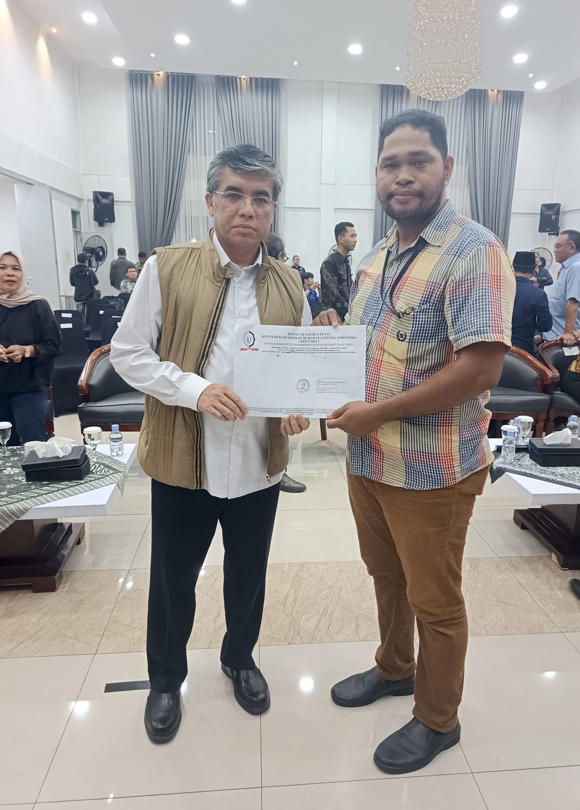 Dimas Luanmase Suarakan Aspirasi Buruh Indonesia Timur di Hadapan Dua Menteri