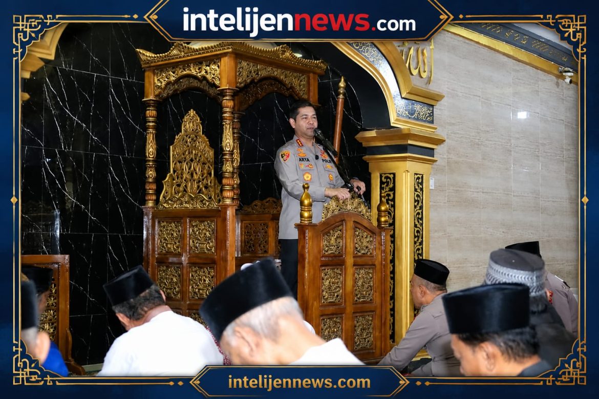 Safari Subuh di Manggala, Kapolrestabes Makassar Ajak Warga Bersama Cegah Geng Motor dan Jaga Anak dari Pergaulan Bebas