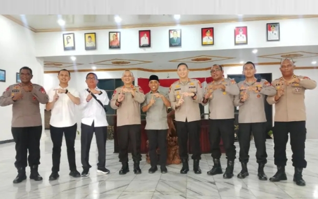 Dansat Brimob Polda Maluku Gandeng Wawali Tual Rangkul Pemuda Bahas Kamtibmas 