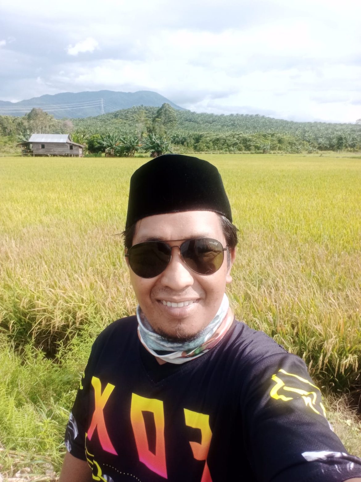 Muhammad Arfah,S.PDi “Daeng Ngajang Community” beri ucapan dan dukungan Mubes IKA Tarbiyah Takalar